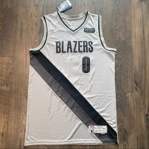 Damian Lillard Portland Trailblazers Gray Jersey